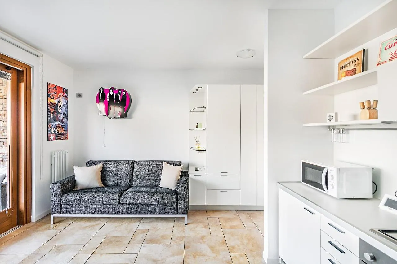 Oliveto Al Porto Apartments By Wonderful Italy Moniga del Garda