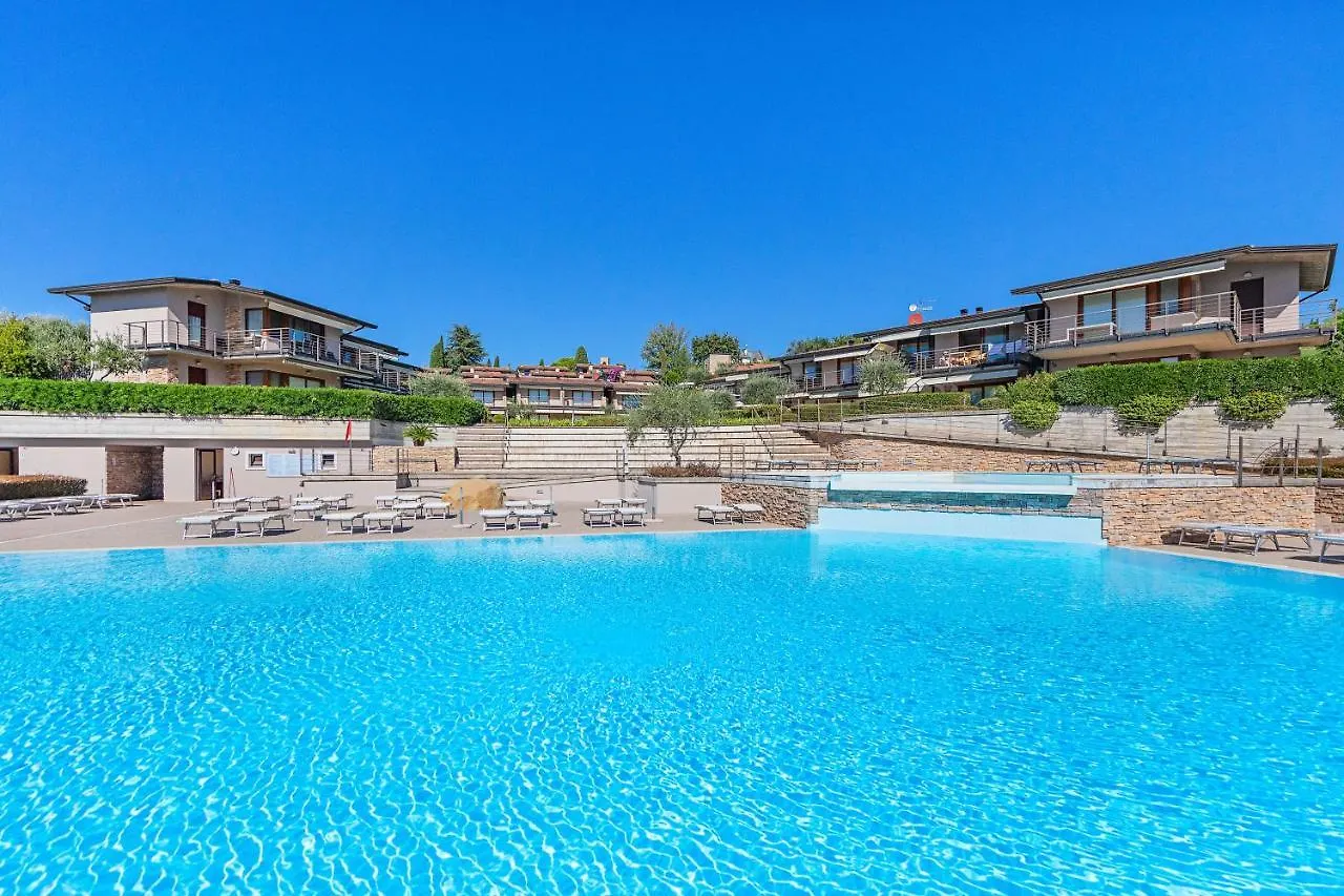 Oliveto Al Porto Apartments By Wonderful Italy Moniga del Garda Italy